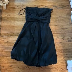 Black White House black market size small dress